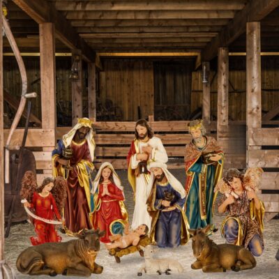 11 Piece 71cm Traditional Nativity Scene