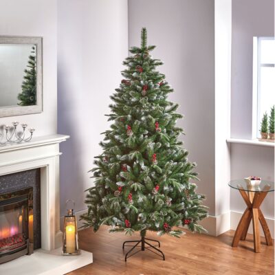 5ft New Jersey Christmas Tree with Cones & Berries
